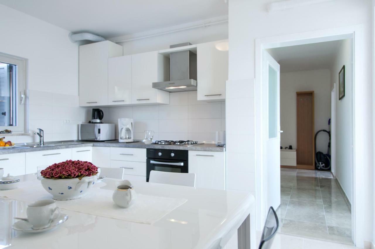 Apartments Rafaj Pula Luaran gambar