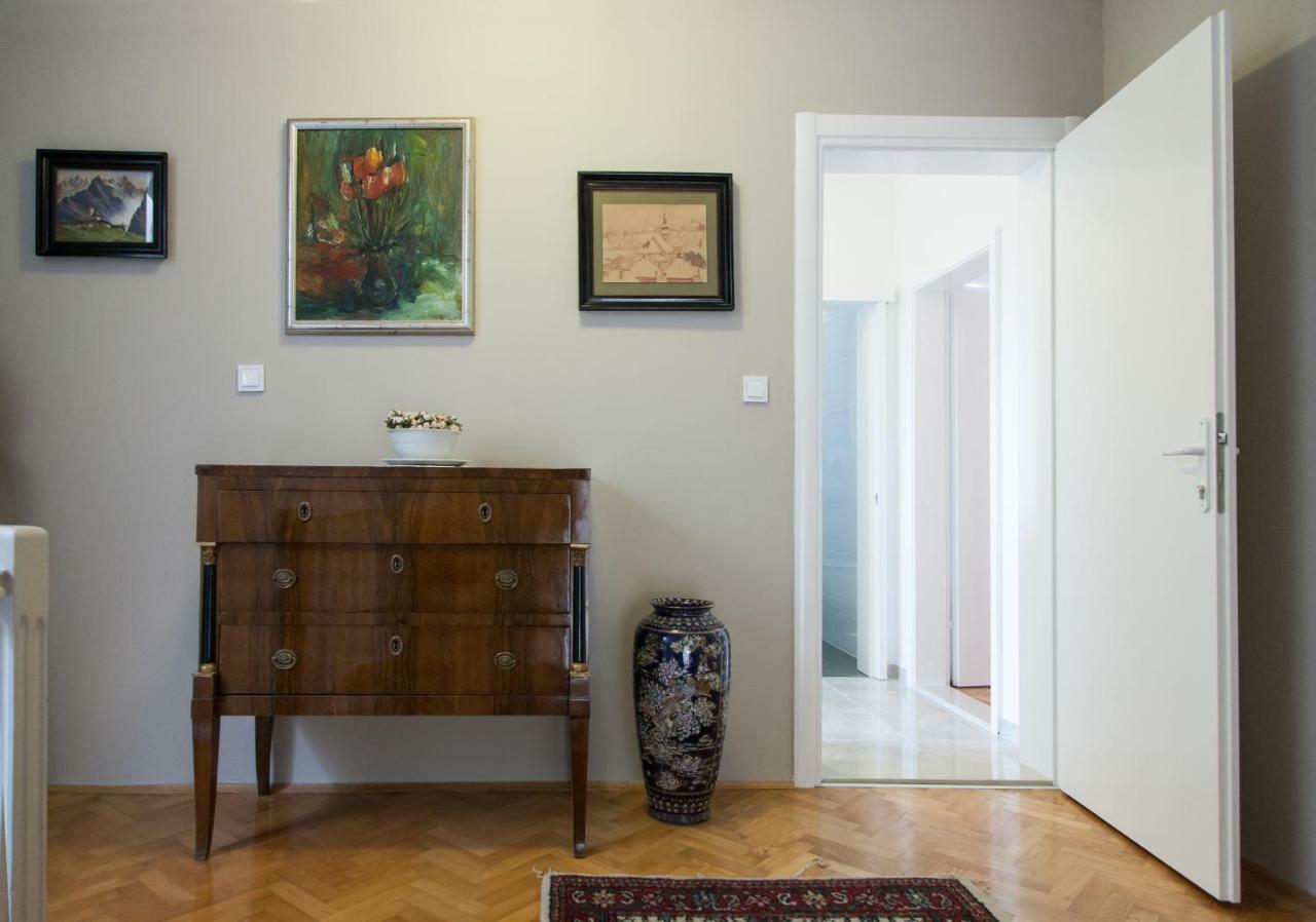 Apartments Rafaj Pula Luaran gambar