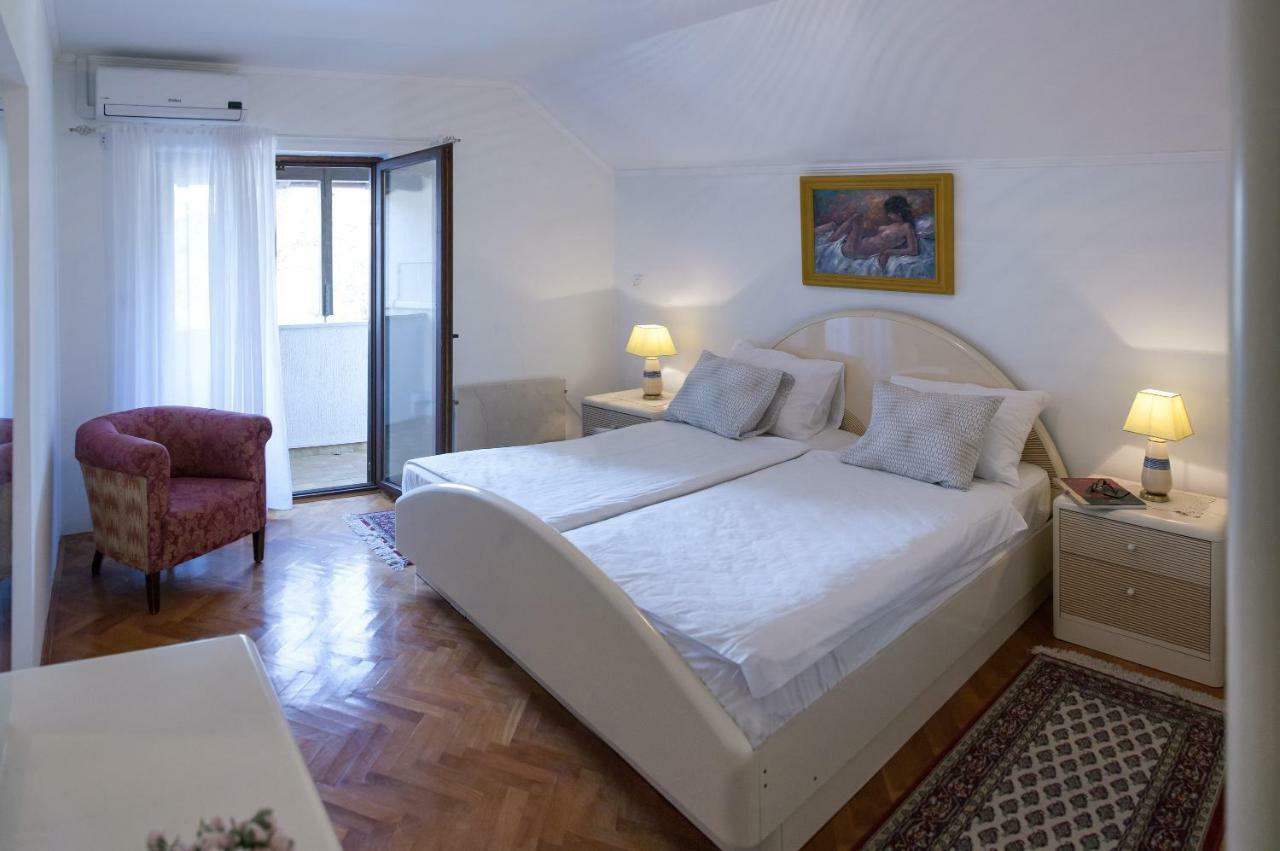 Apartments Rafaj Pula Luaran gambar