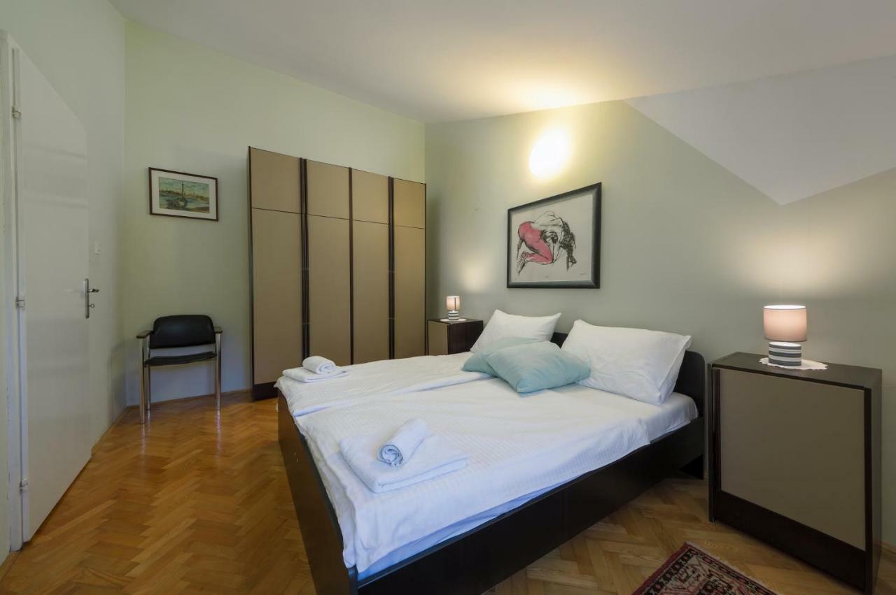 Apartments Rafaj Pula Luaran gambar
