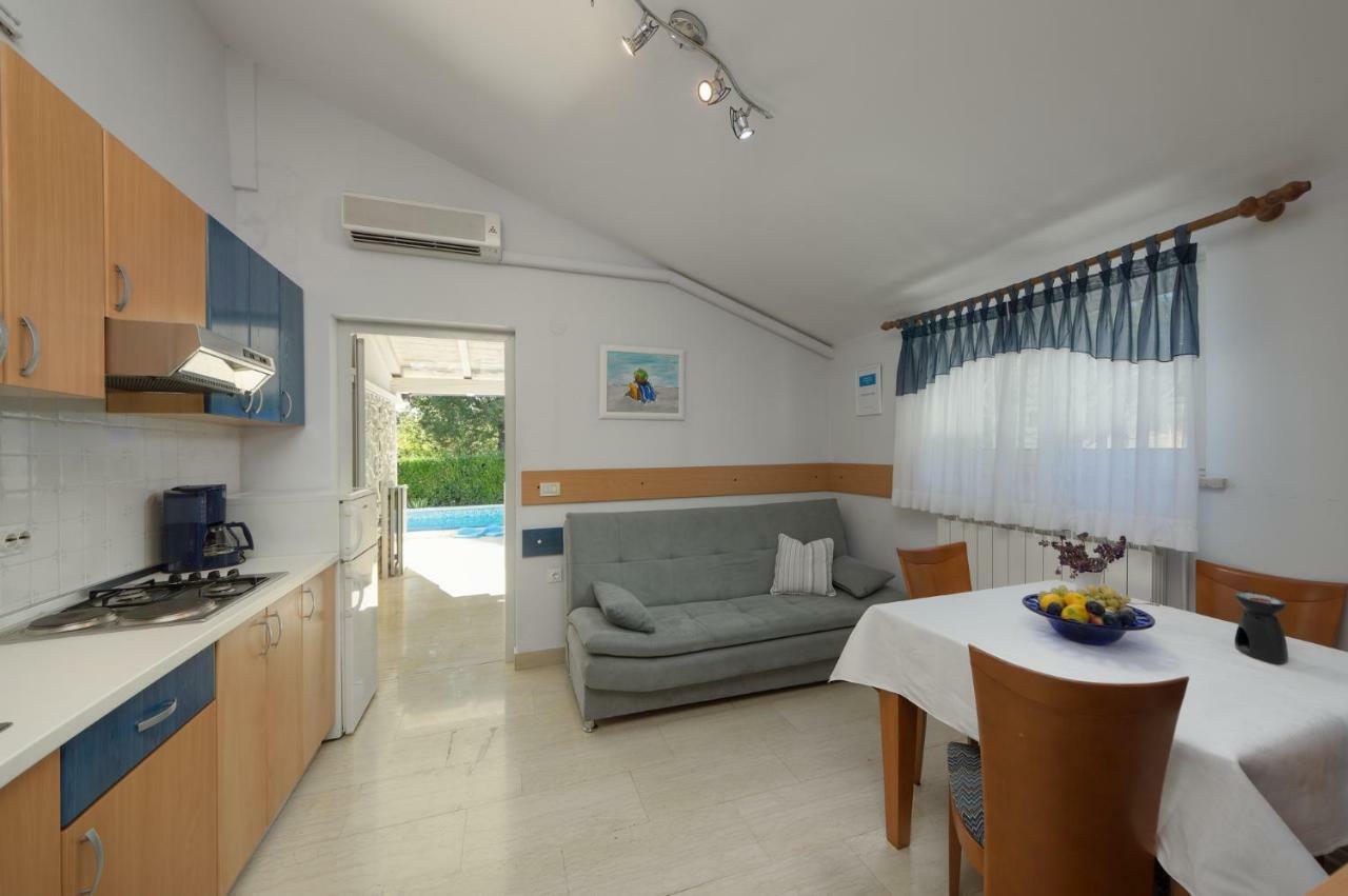 Apartments Rafaj Pula Luaran gambar